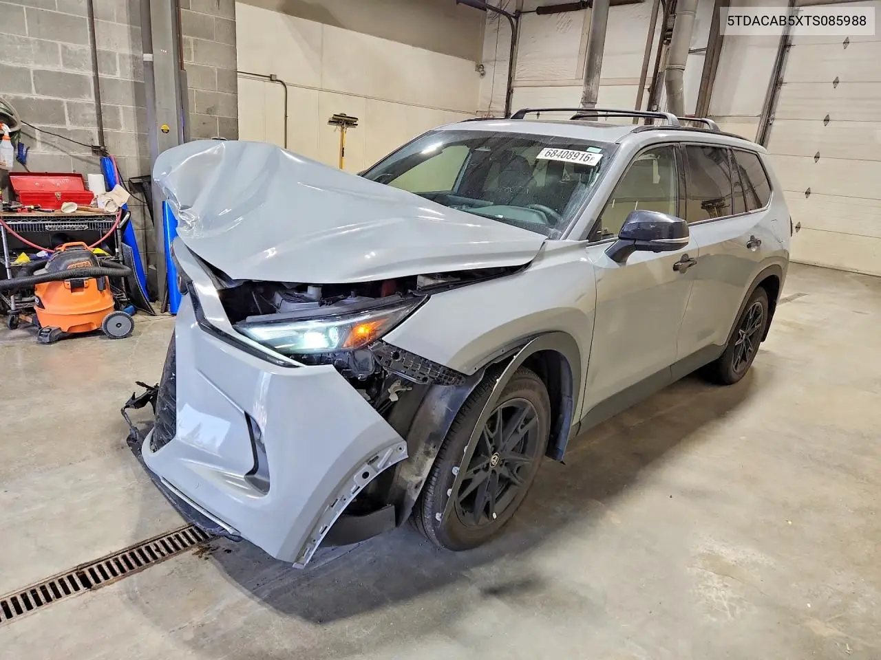 TOYOTA GRAND HIGHLANDER 2026, VIN 5TDACAB5XTS085988