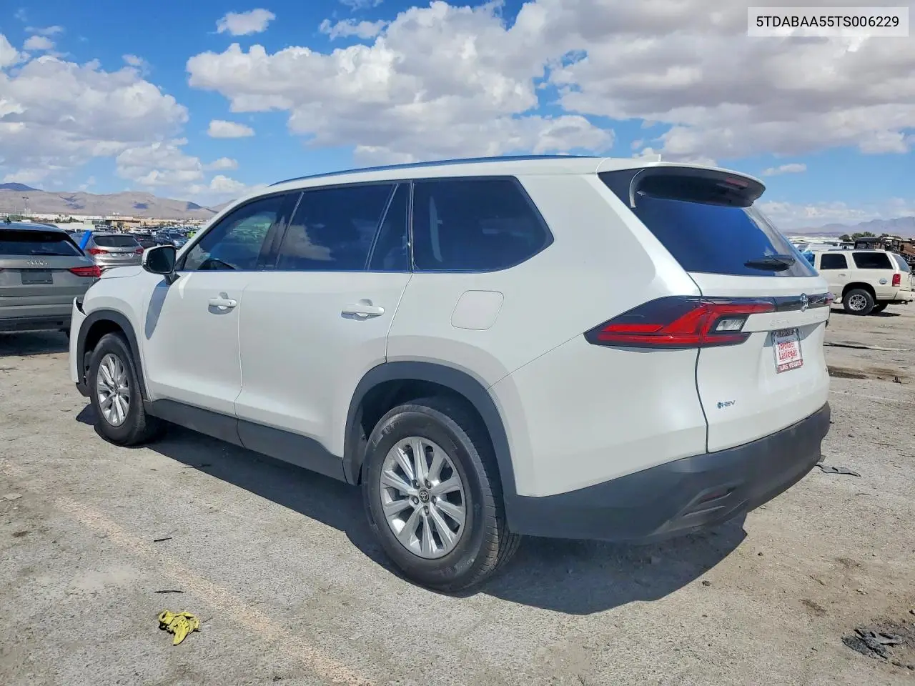 2026 TOYOTA GRAND HIGHLANDER VIN 5TDABAA55TS006229 — фото 2