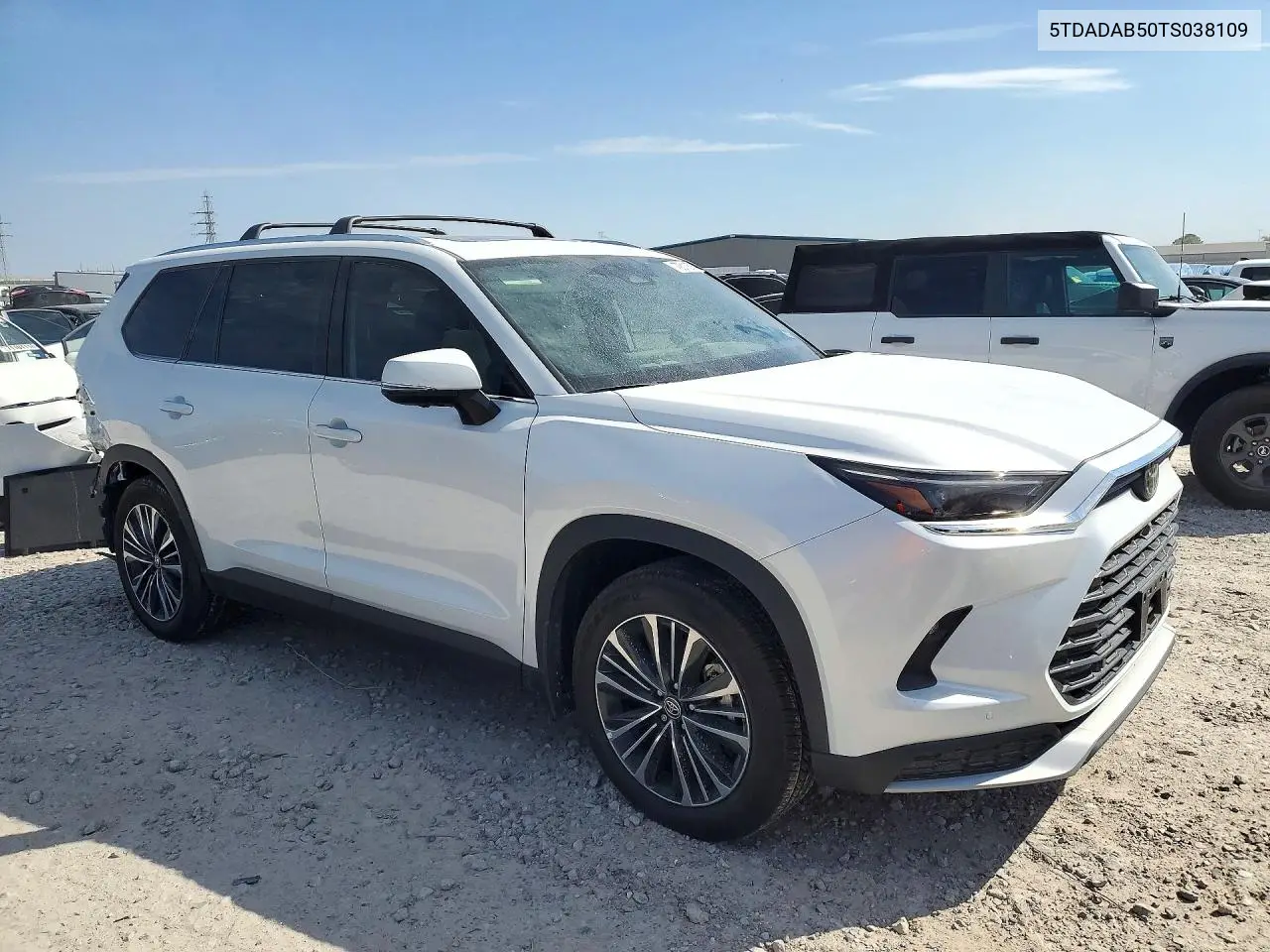 2026 TOYOTA GRAND HIGHLANDER VIN 5TDADAB50TS038109 — фото 4