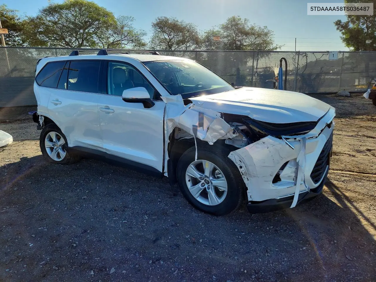 2026 TOYOTA GRAND HIGHLANDER VIN 5TDAAAA58TS036487 — фото 4