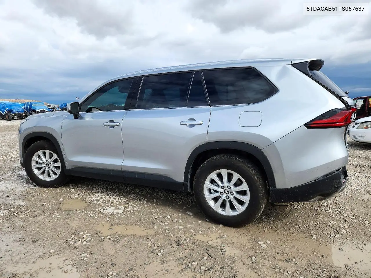 2026 TOYOTA GRAND HIGHLANDER VIN 5TDACAB51TS067637 — фото 2