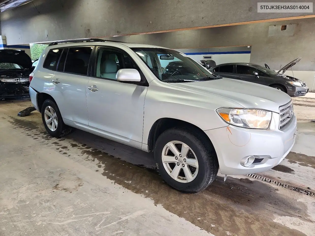 2010 TOYOTA HIGHLANDER VIN 5TDJK3EH3AS014004 — фото 4