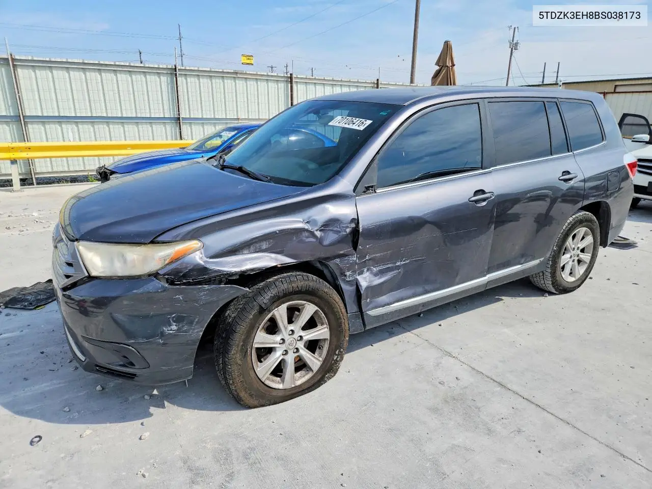 TOYOTA HIGHLANDER 2011, VIN 5TDZK3EH8BS038173