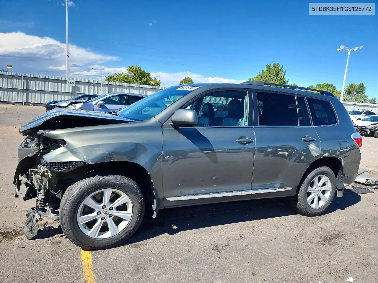 TOYOTA HIGHLANDER 2012, VIN 5TDBK3EH1CS125772