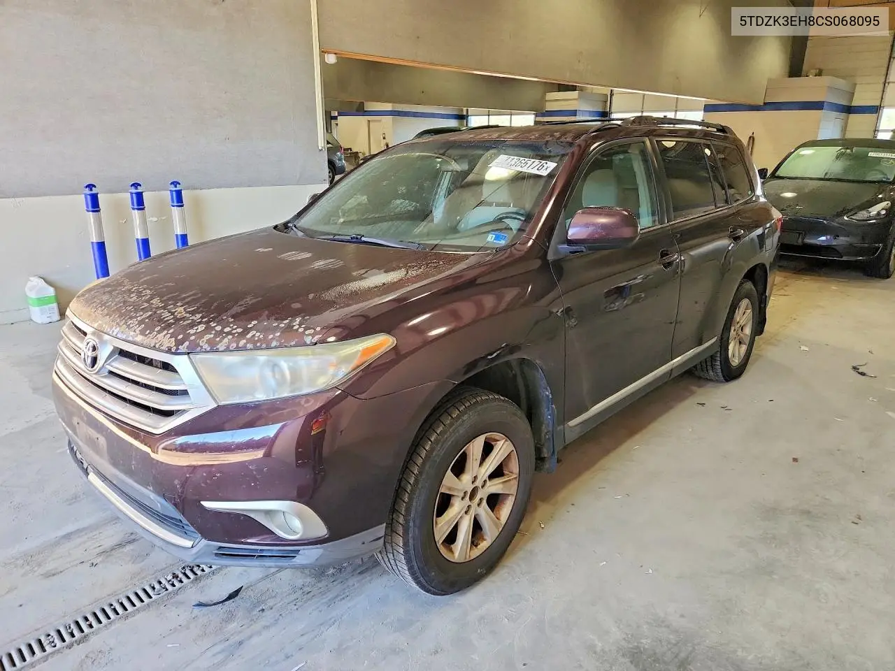 TOYOTA HIGHLANDER 2012, VIN 5TDZK3EH8CS068095