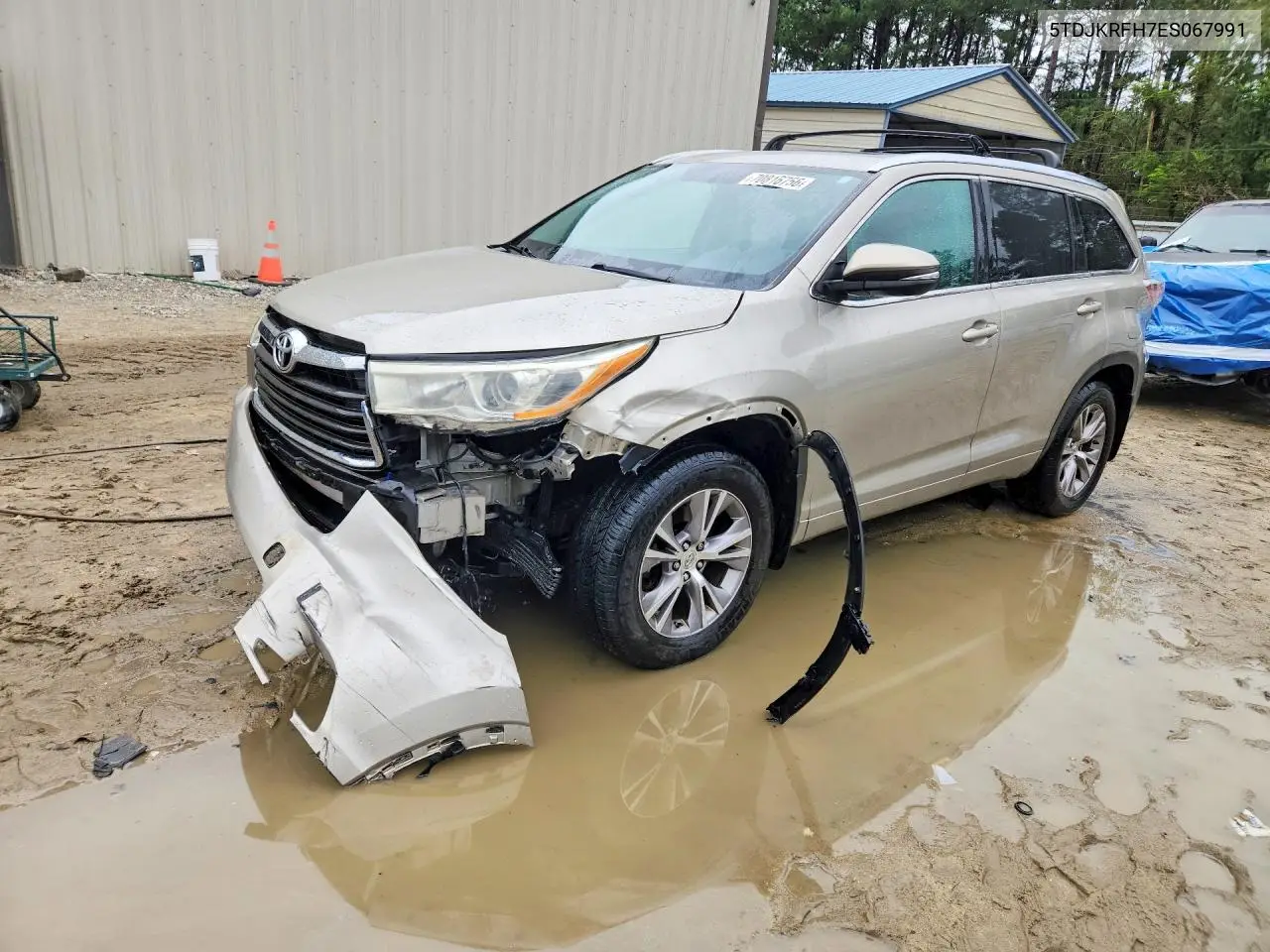 TOYOTA HIGHLANDER 2014, VIN 5TDJKRFH7ES067991