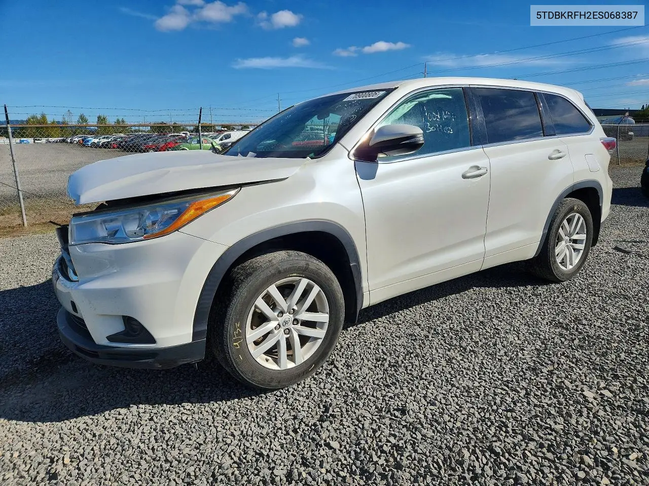 TOYOTA HIGHLANDER 2014, VIN 5TDBKRFH2ES068387