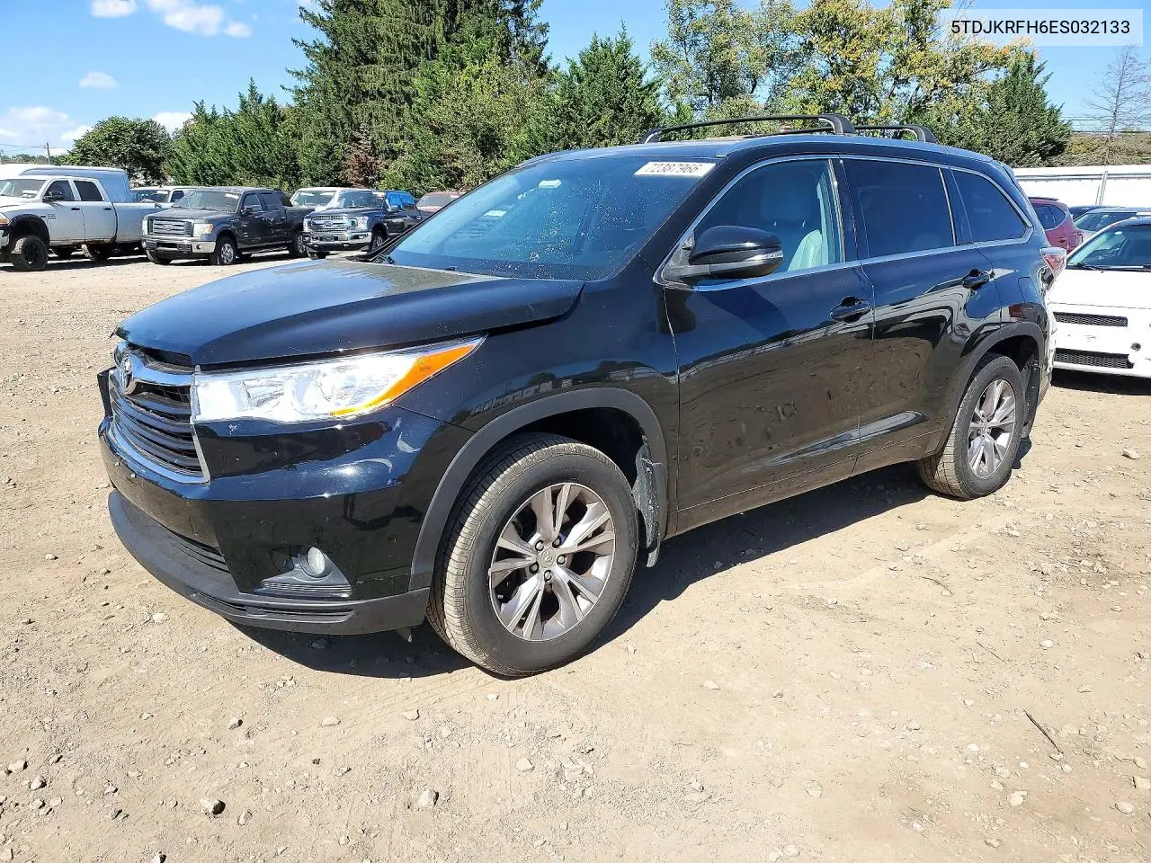 TOYOTA HIGHLANDER 2014, VIN 5TDJKRFH6ES032133