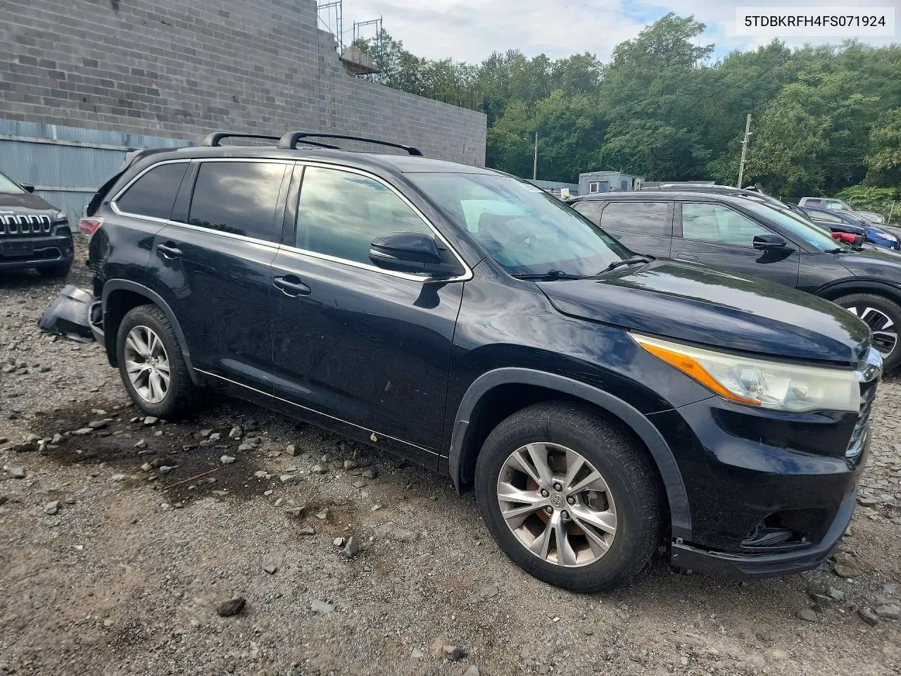 2015 TOYOTA HIGHLANDER VIN 5TDBKRFH4FS071924 — фото 4