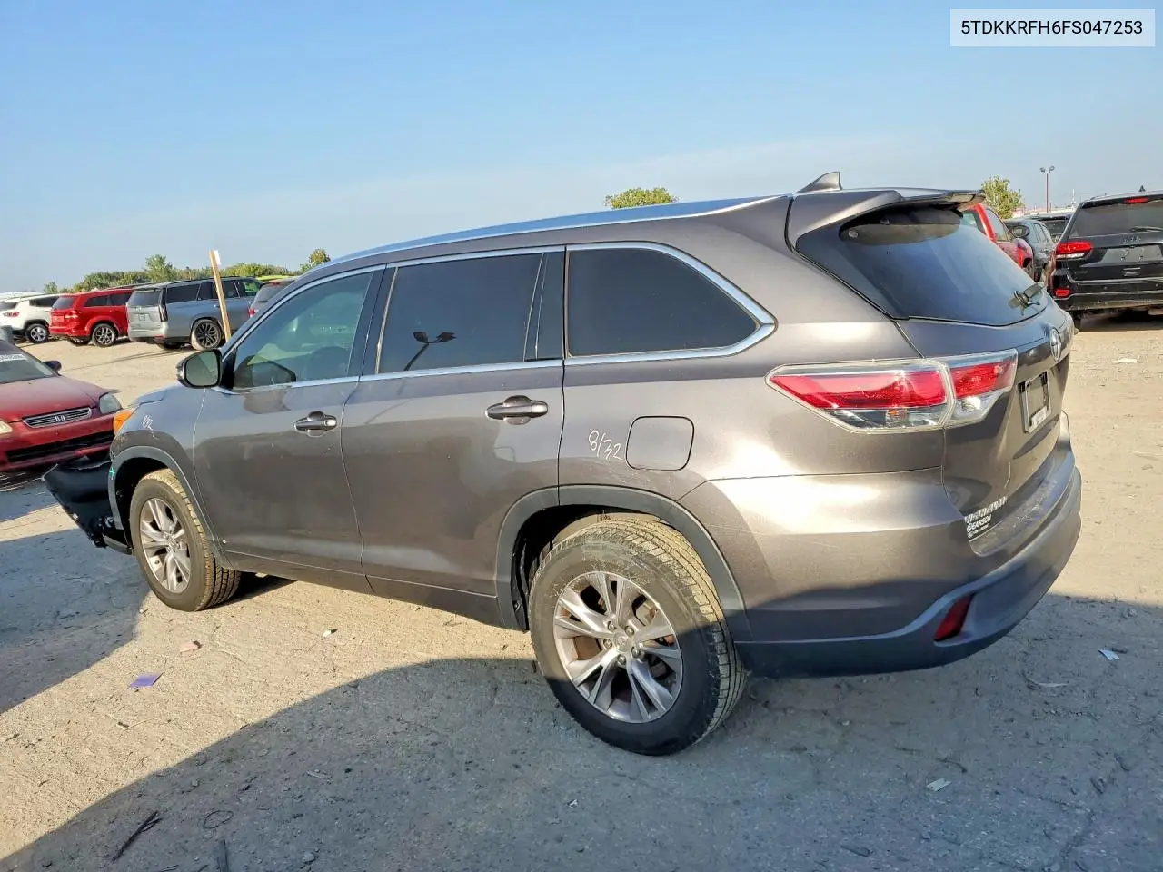 2015 TOYOTA HIGHLANDER VIN 5TDKKRFH6FS047253 — фото 2