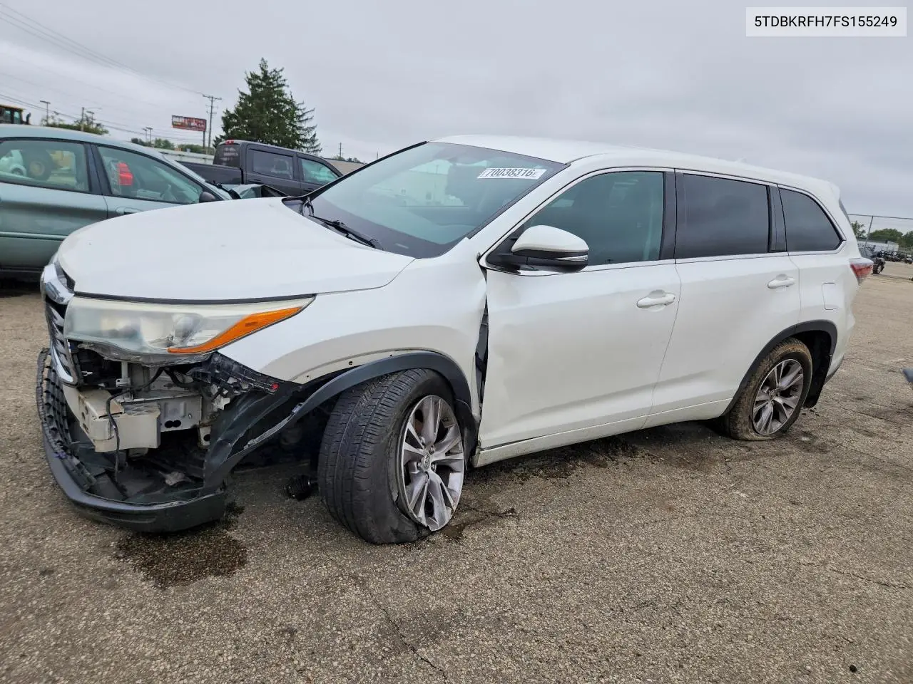 TOYOTA HIGHLANDER 2015, VIN 5TDBKRFH7FS155249