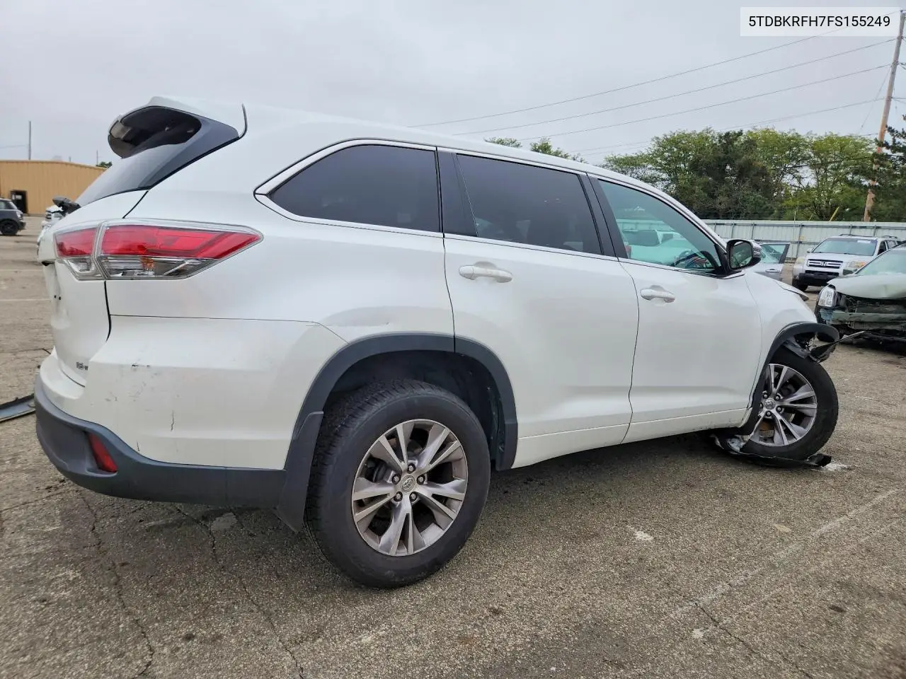 2015 TOYOTA HIGHLANDER VIN 5TDBKRFH7FS155249 — фото 3