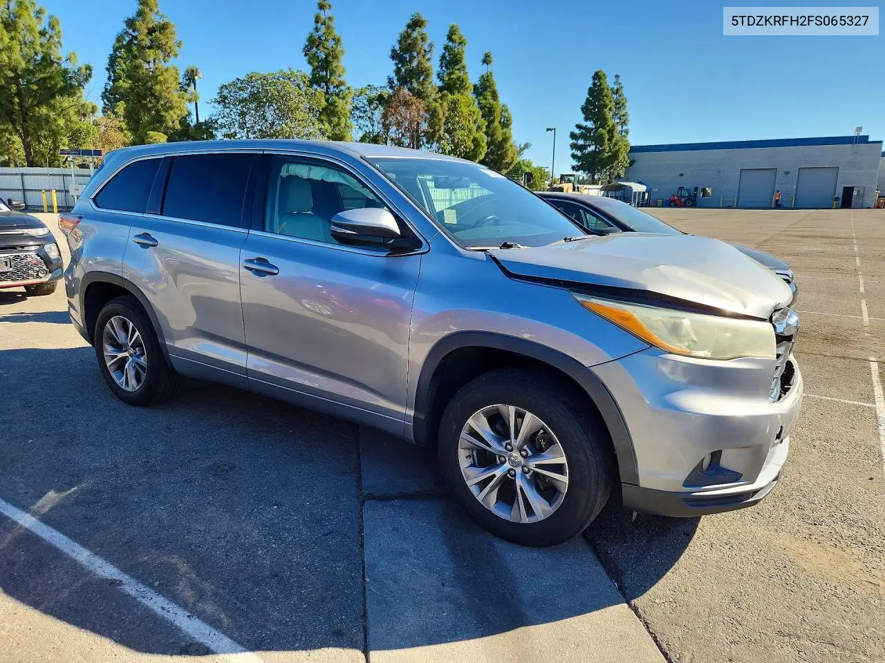 2015 TOYOTA HIGHLANDER VIN 5TDZKRFH2FS065327 — фото 4
