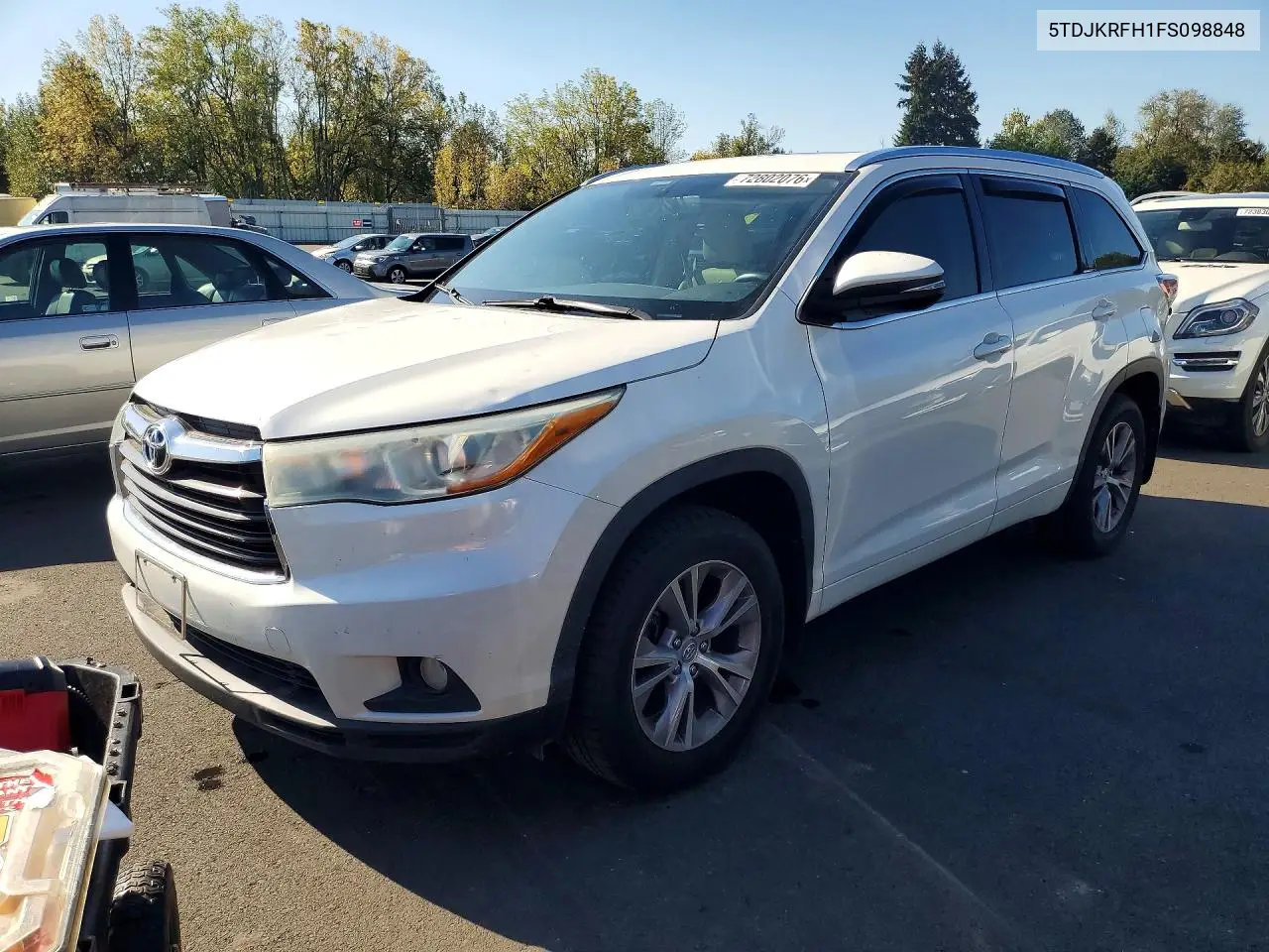 TOYOTA HIGHLANDER 2015, VIN 5TDJKRFH1FS098848