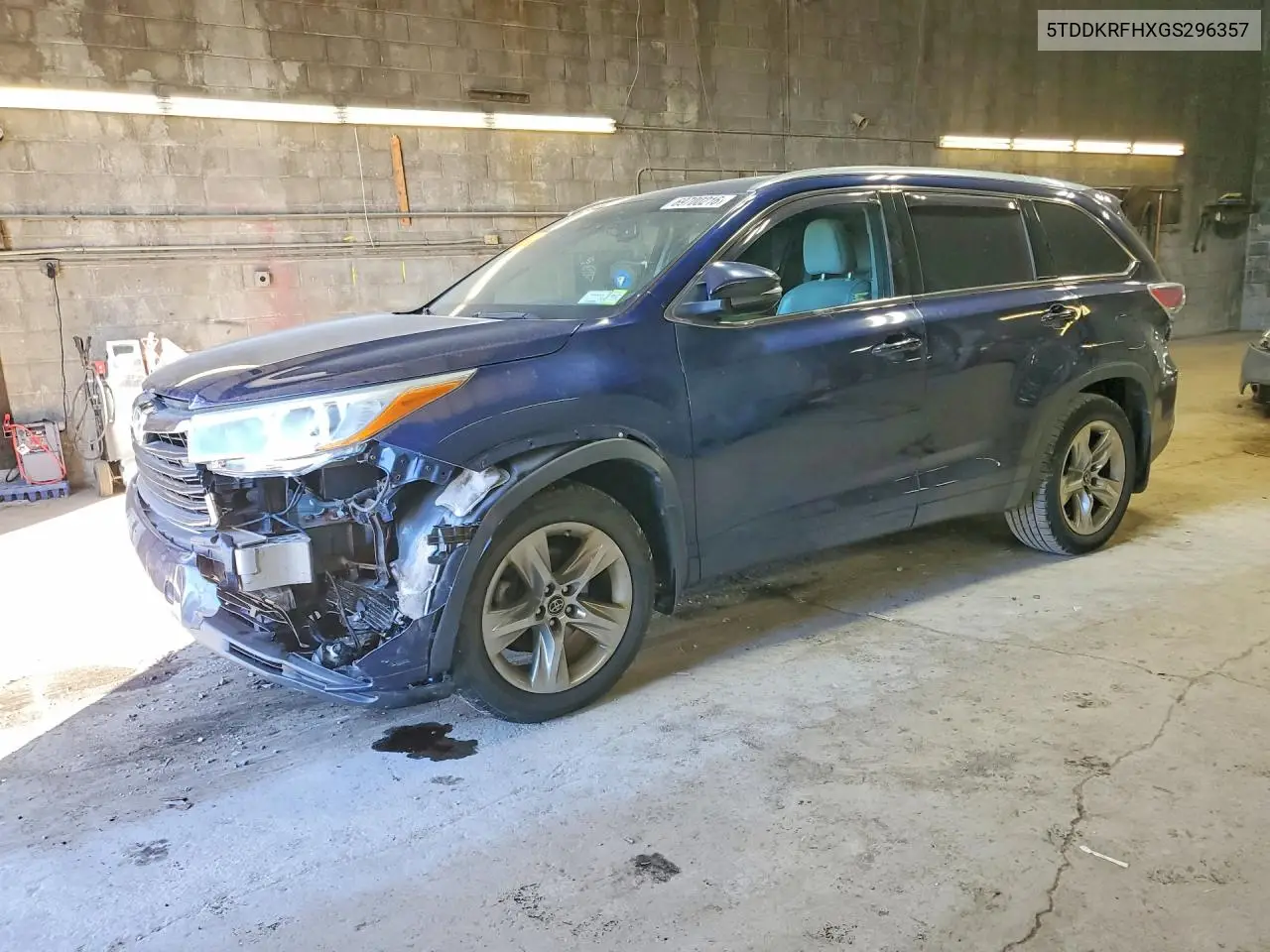 TOYOTA HIGHLANDER 2016, VIN 5TDDKRFHXGS296357
