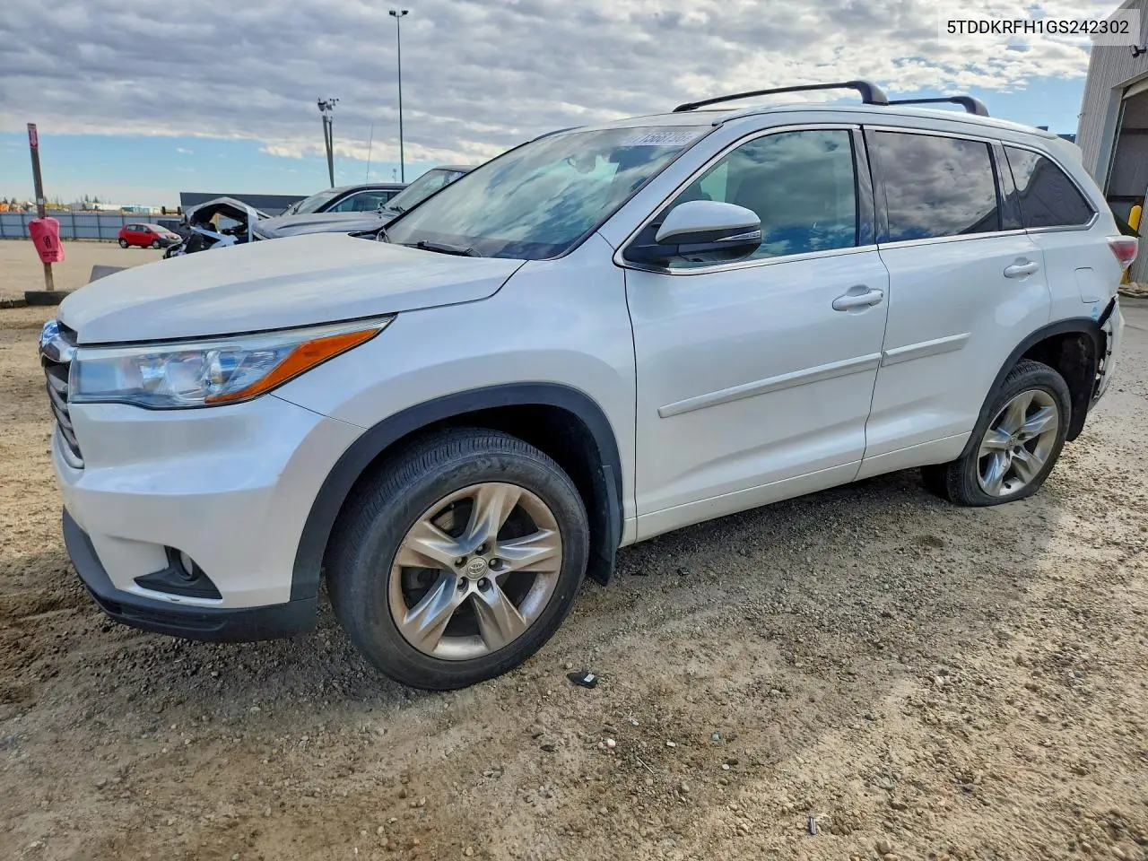 TOYOTA HIGHLANDER 2016, VIN 5TDDKRFH1GS242302
