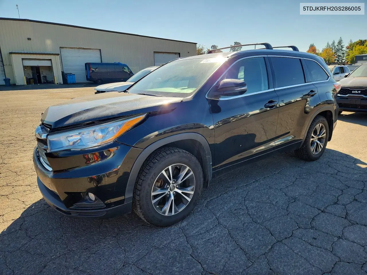 TOYOTA HIGHLANDER 2016, VIN 5TDJKRFH2GS286005
