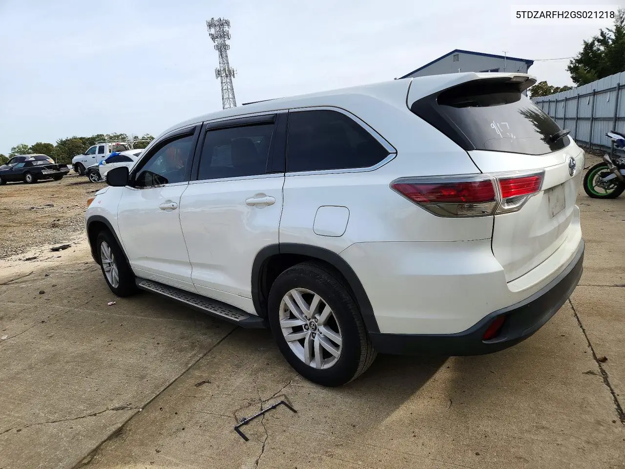 2016 TOYOTA HIGHLANDER VIN 5TDZARFH2GS021218 — фото 2