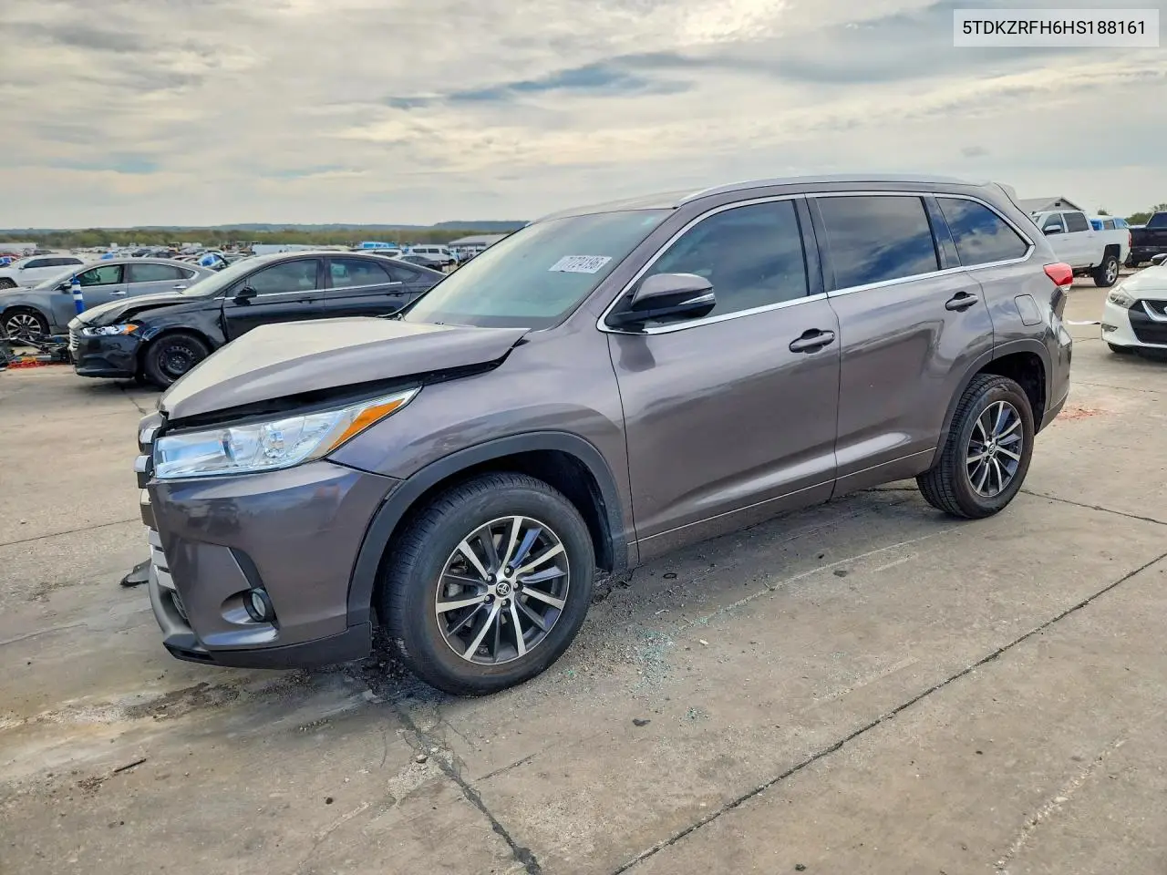 TOYOTA HIGHLANDER 2017, VIN 5TDKZRFH6HS188161