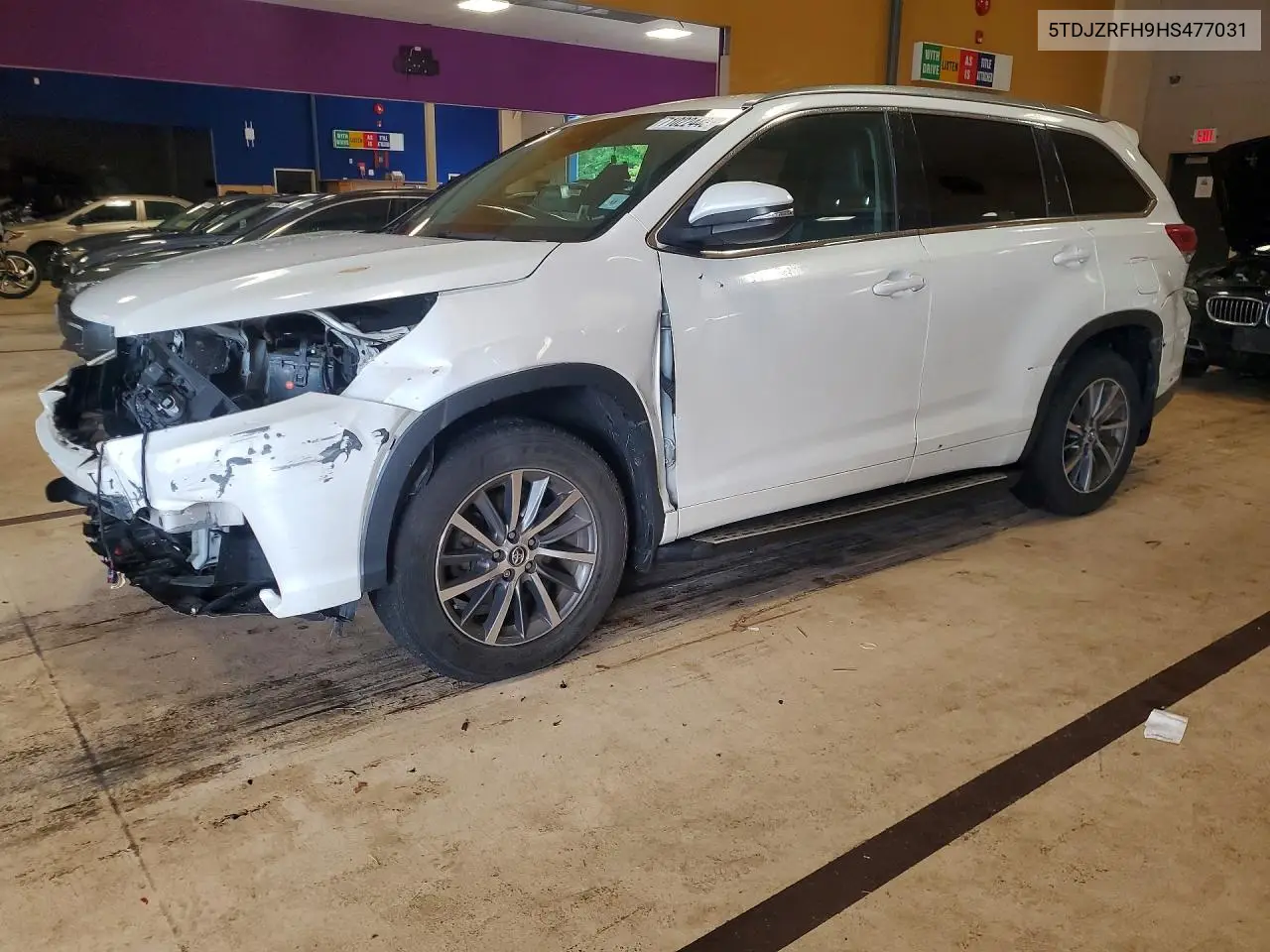 TOYOTA HIGHLANDER 2017, VIN 5TDJZRFH9HS477031