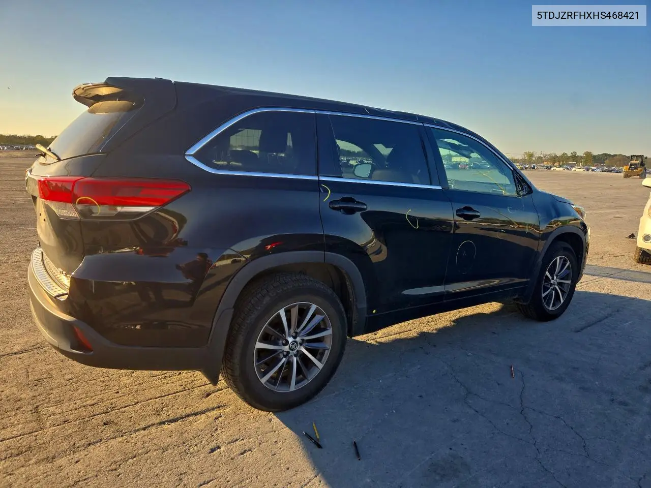 2017 TOYOTA HIGHLANDER VIN 5TDJZRFHXHS468421 — фото 3