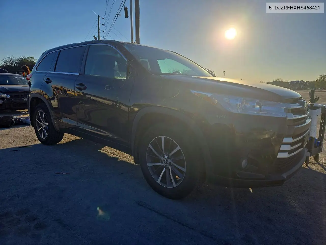 2017 TOYOTA HIGHLANDER VIN 5TDJZRFHXHS468421 — фото 4