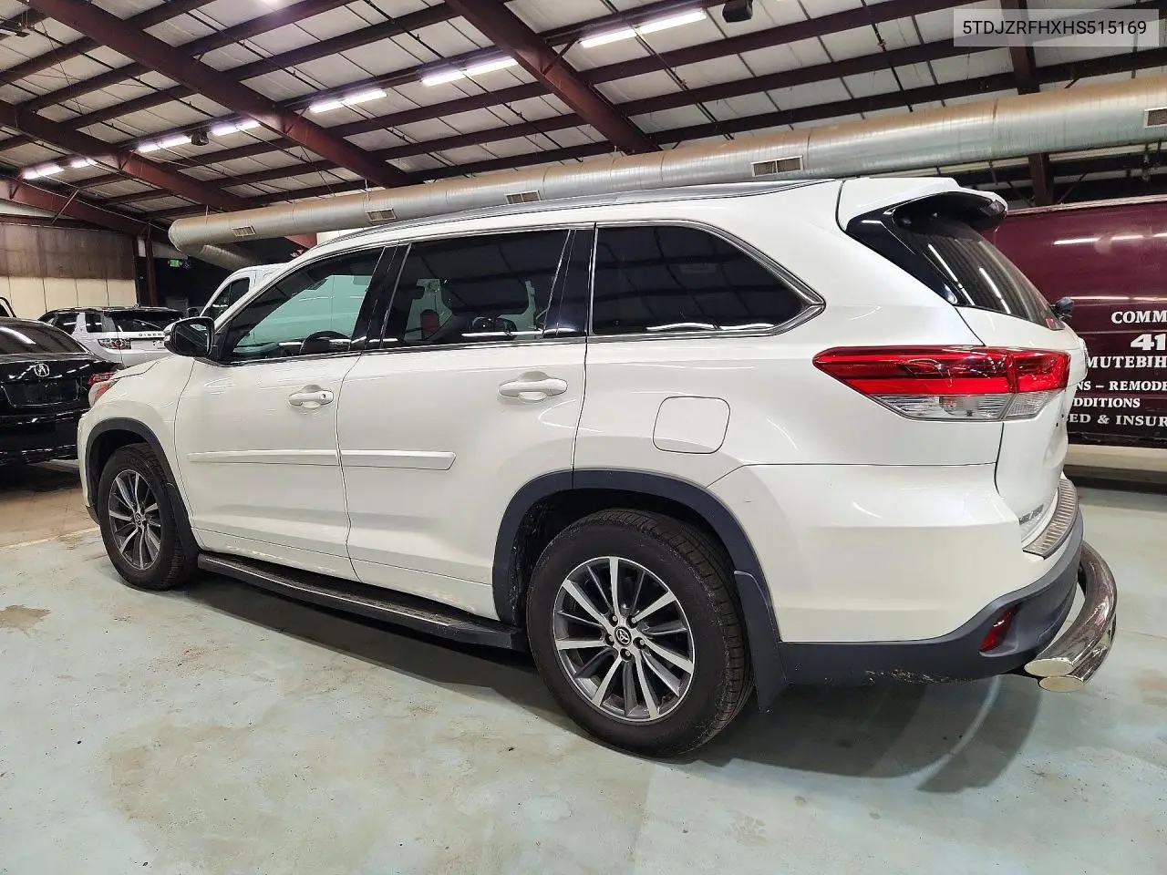 2017 TOYOTA HIGHLANDER VIN 5TDJZRFHXHS515169 — фото 2