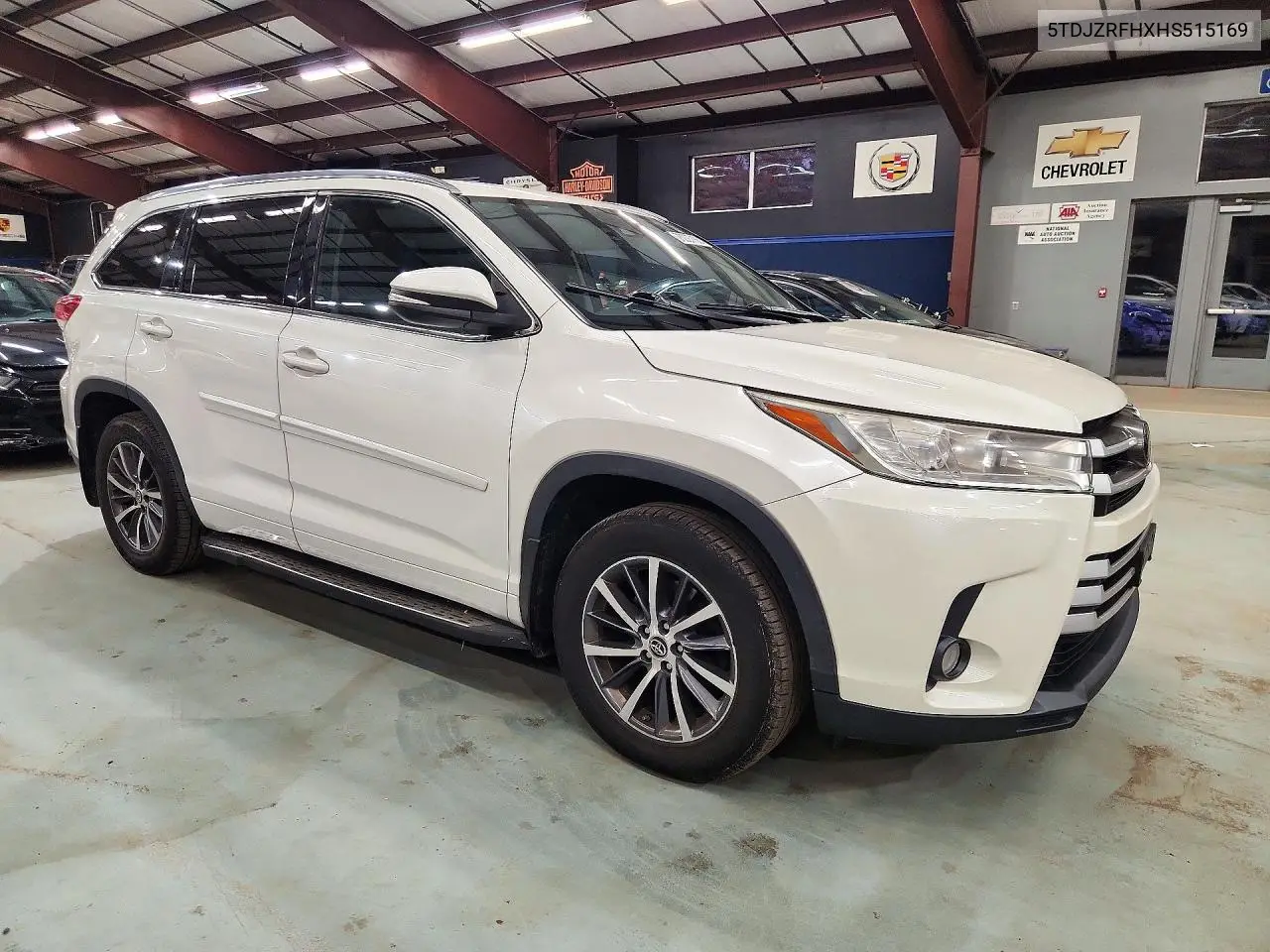 2017 TOYOTA HIGHLANDER VIN 5TDJZRFHXHS515169 — фото 4
