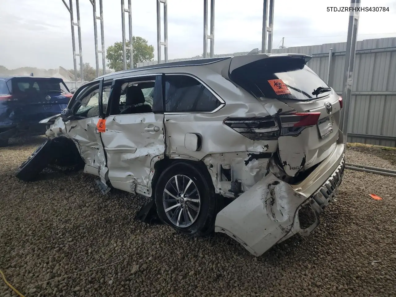 2017 TOYOTA HIGHLANDER VIN 5TDJZRFHXHS430784 — фото 2