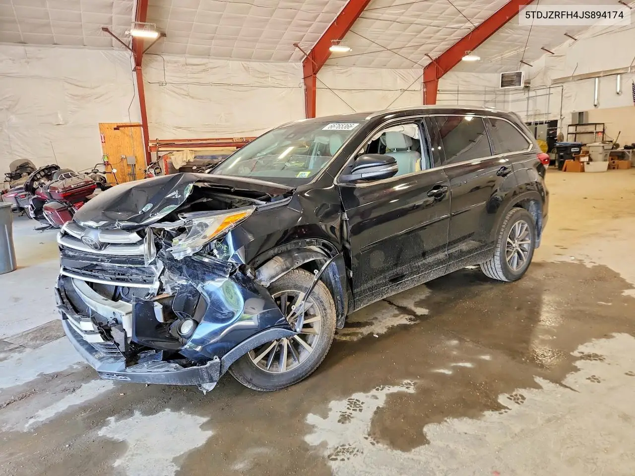 TOYOTA HIGHLANDER 2018, VIN 5TDJZRFH4JS894174