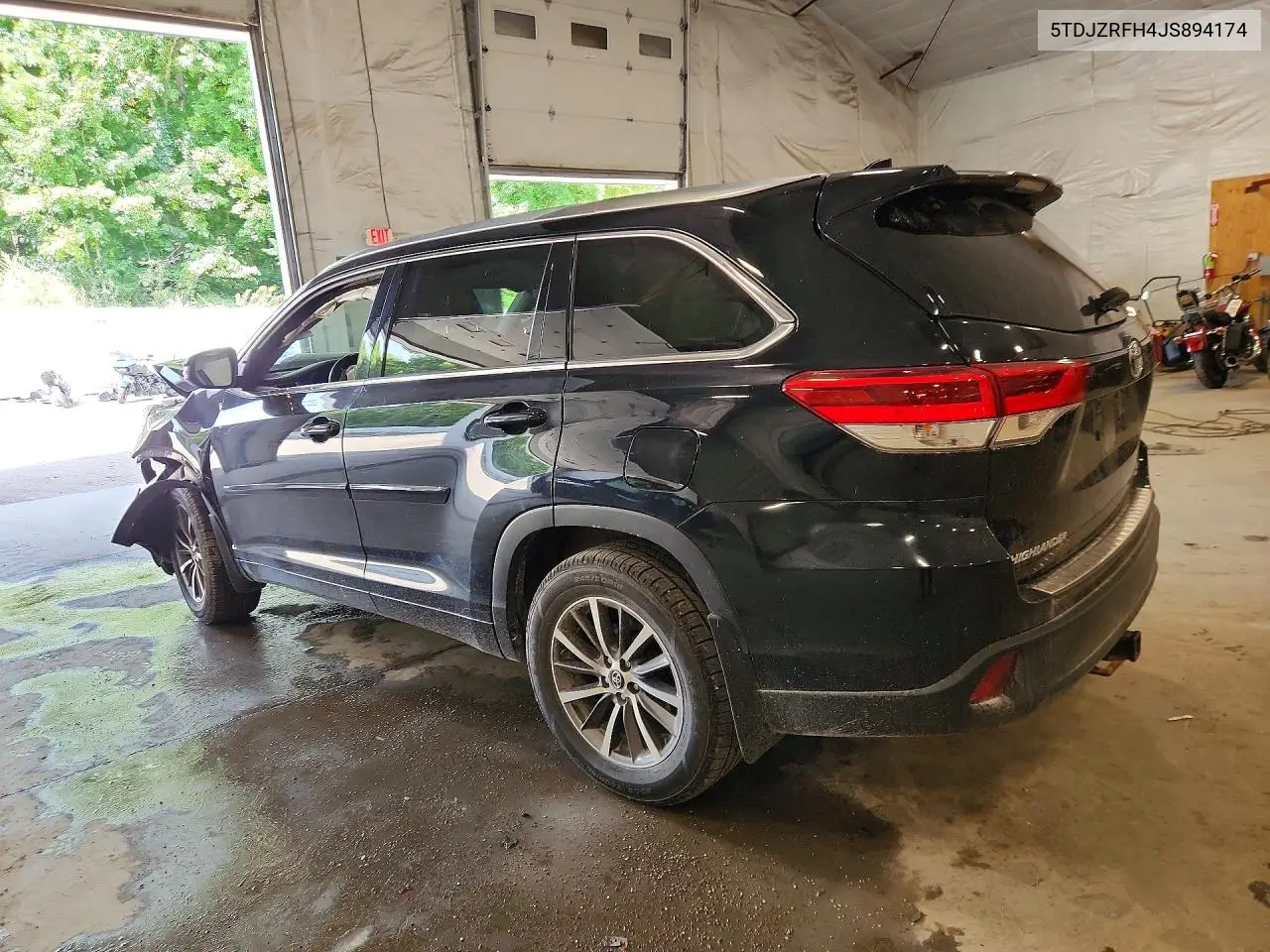 2018 TOYOTA HIGHLANDER VIN 5TDJZRFH4JS894174 — фото 2