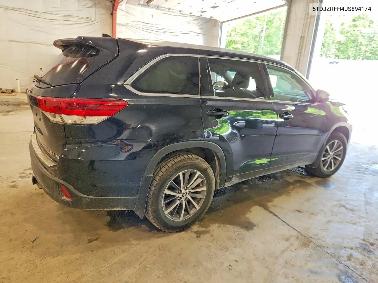 2018 TOYOTA HIGHLANDER VIN 5TDJZRFH4JS894174 — фото 3