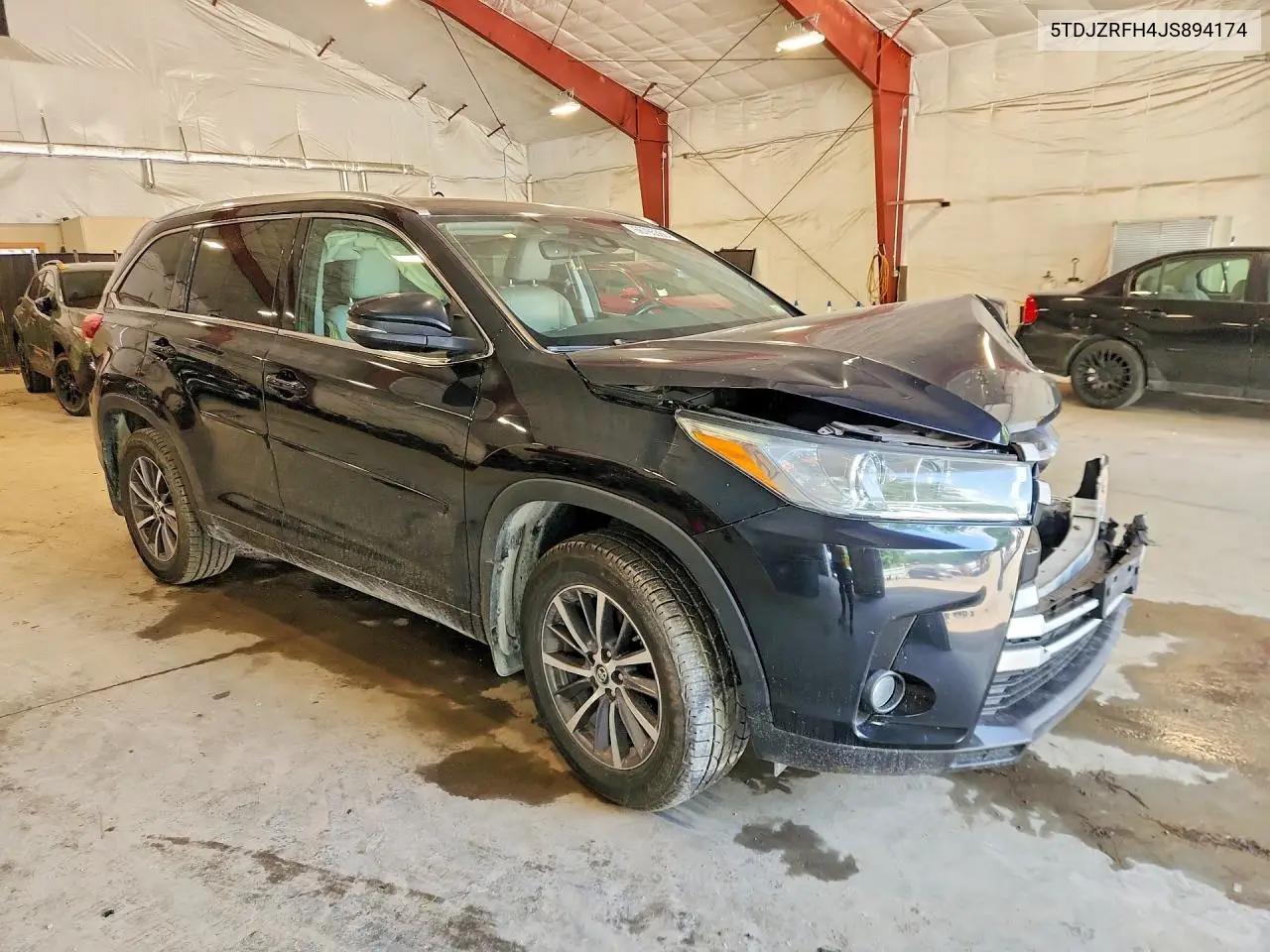 2018 TOYOTA HIGHLANDER VIN 5TDJZRFH4JS894174 — фото 4