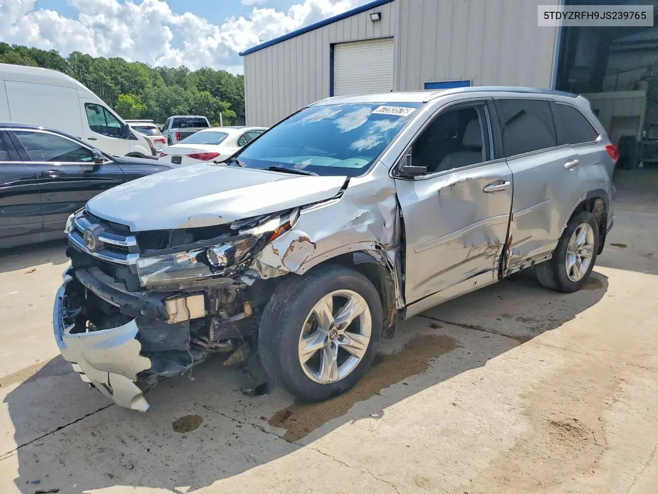 TOYOTA HIGHLANDER 2018, VIN 5TDYZRFH9JS239765