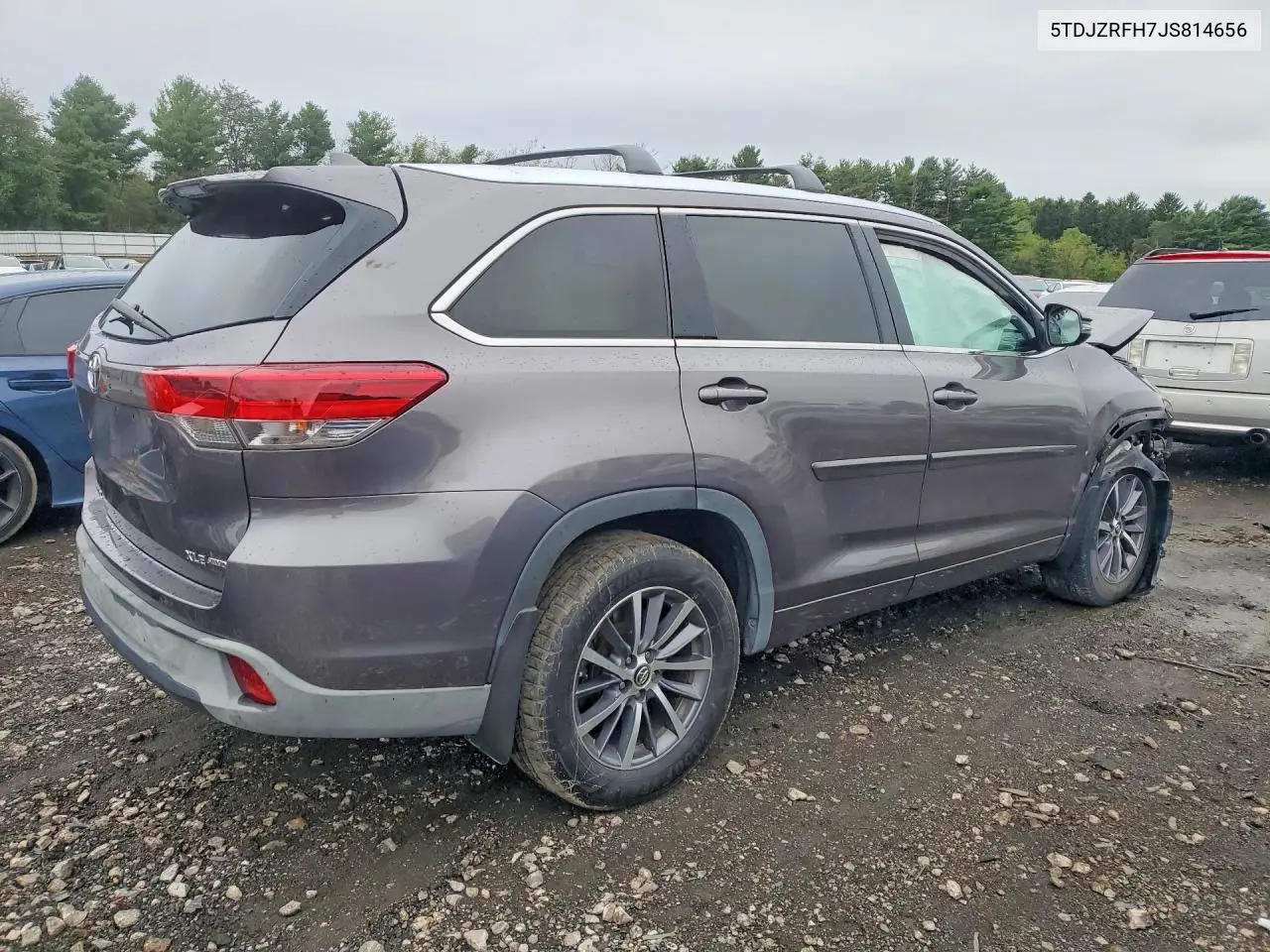 2018 TOYOTA HIGHLANDER VIN 5TDJZRFH7JS814656 — фото 3