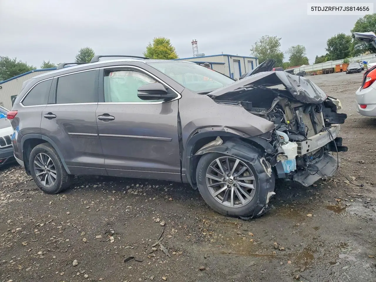 2018 TOYOTA HIGHLANDER VIN 5TDJZRFH7JS814656 — фото 4