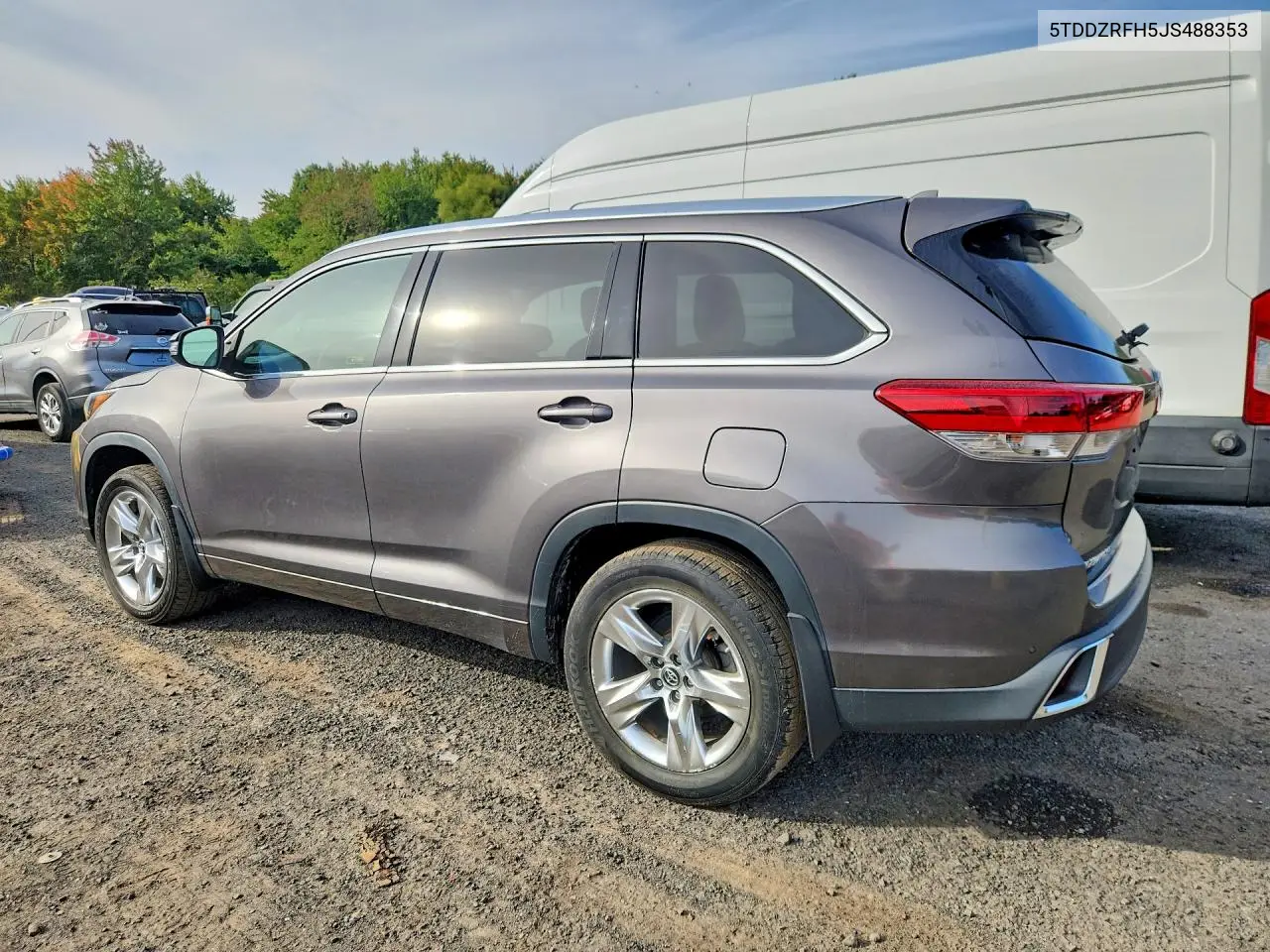 2018 TOYOTA HIGHLANDER VIN 5TDDZRFH5JS488353 — фото 2