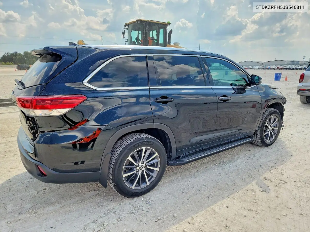 2018 TOYOTA HIGHLANDER VIN 5TDKZRFH5JS546811 — фото 3
