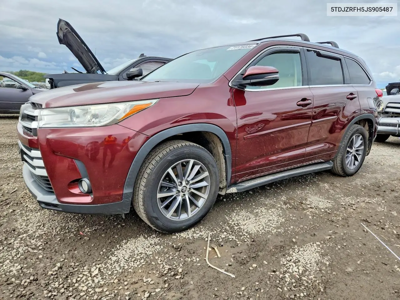 TOYOTA HIGHLANDER 2018, VIN 5TDJZRFH5JS905487
