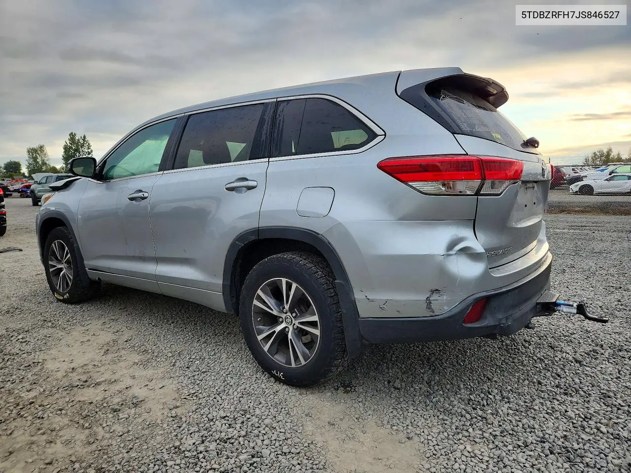 2018 TOYOTA HIGHLANDER VIN 5TDBZRFH7JS846527 — фото 2