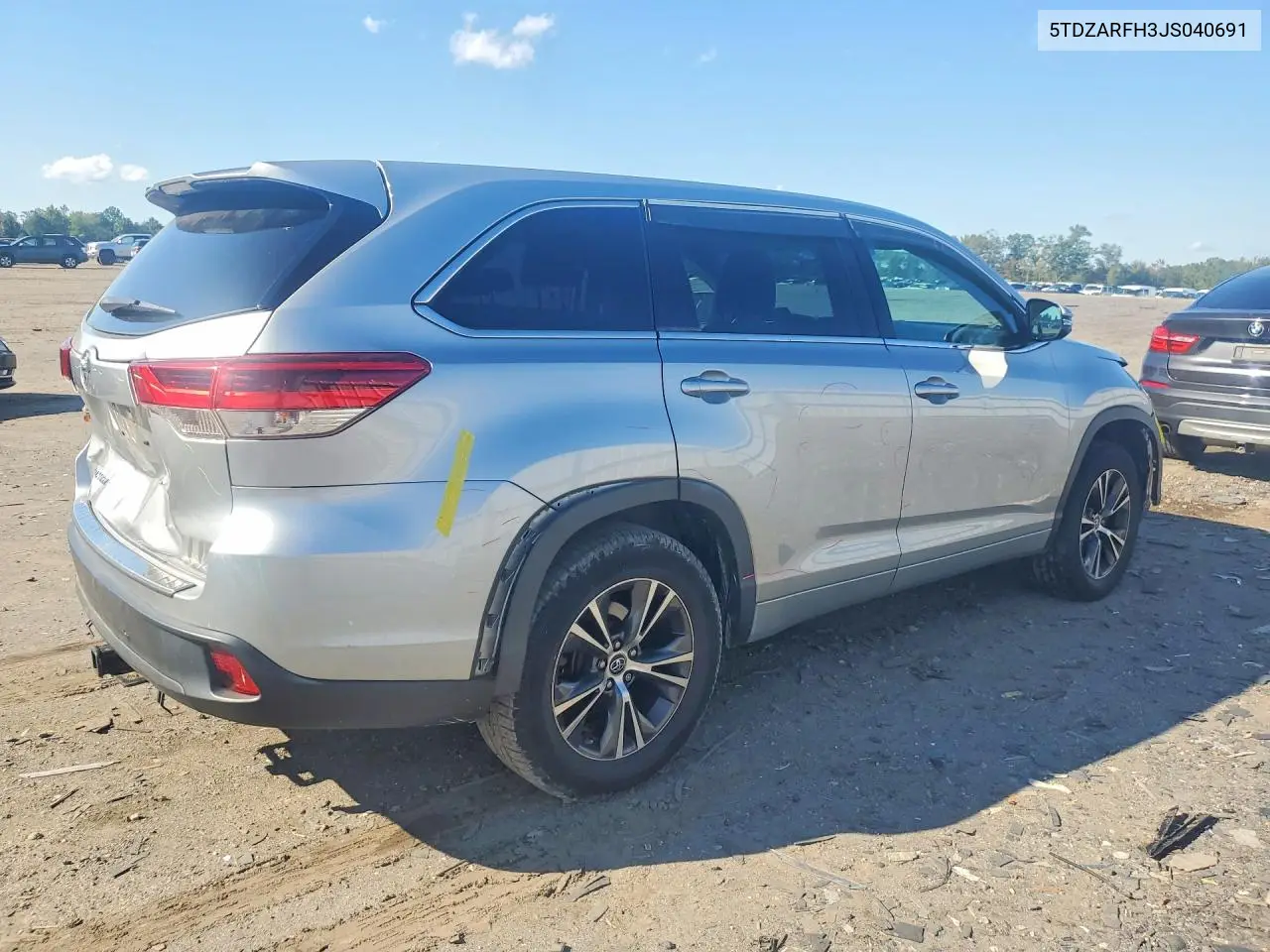 2018 TOYOTA HIGHLANDER VIN 5TDZARFH3JS040691 — фото 3