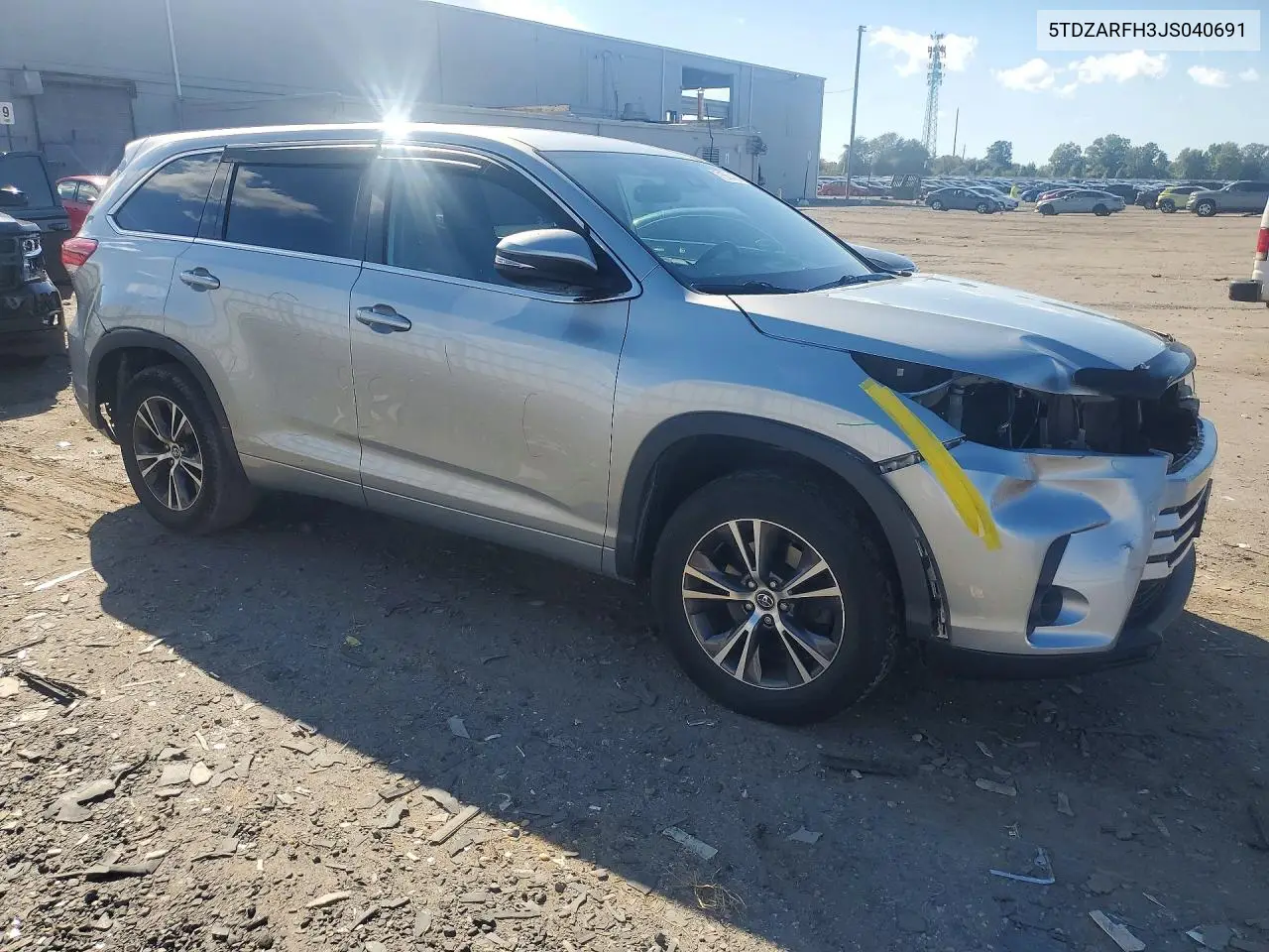 2018 TOYOTA HIGHLANDER VIN 5TDZARFH3JS040691 — фото 4