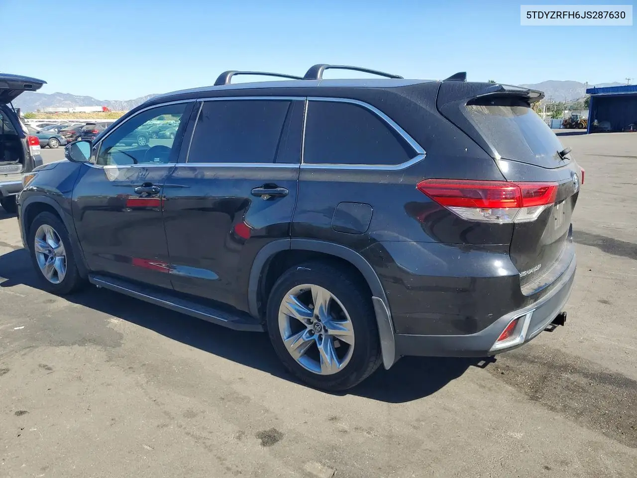 2018 TOYOTA HIGHLANDER VIN 5TDYZRFH6JS287630 — фото 2