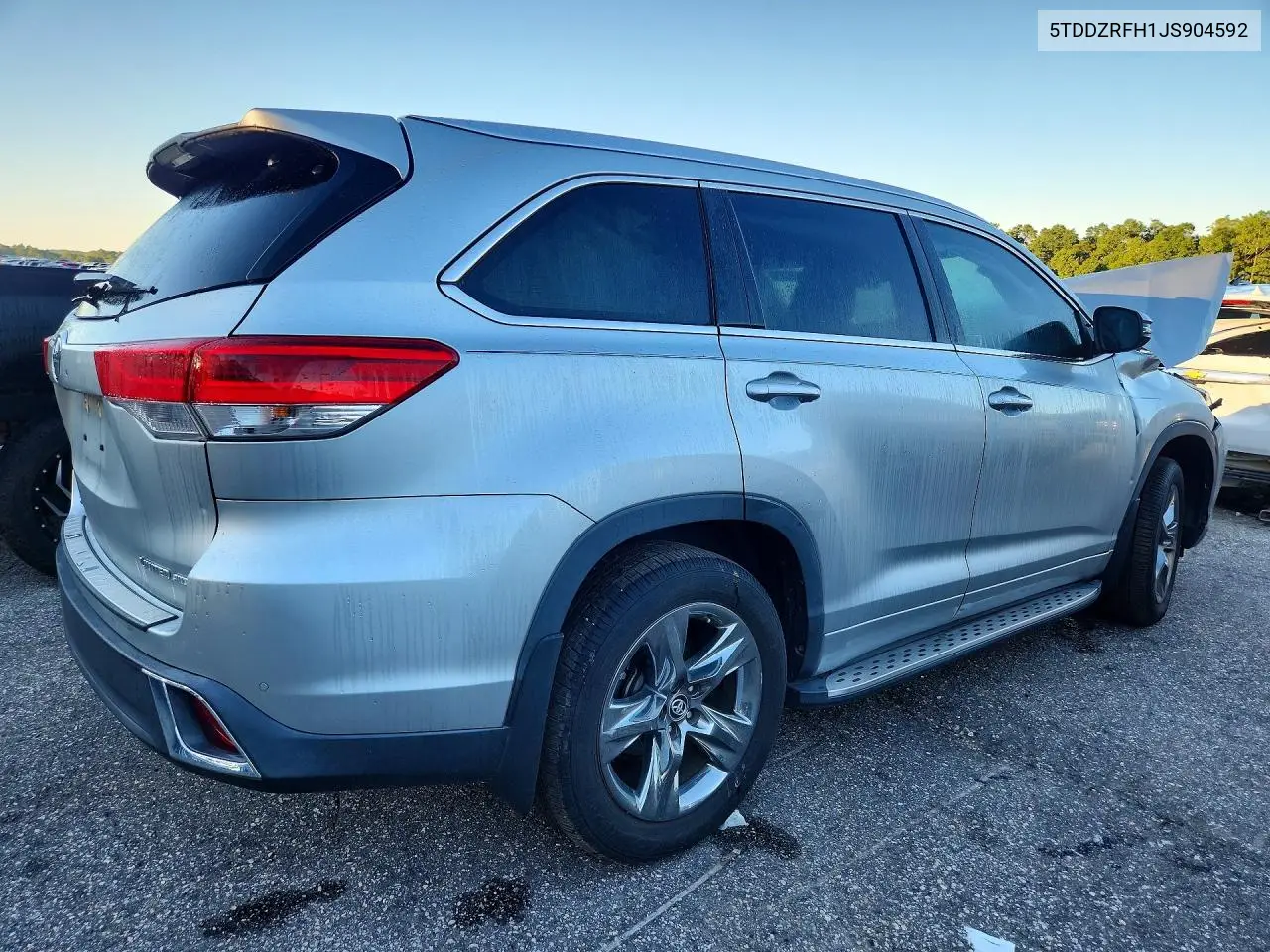 2018 TOYOTA HIGHLANDER VIN 5TDDZRFH1JS904592 — фото 3