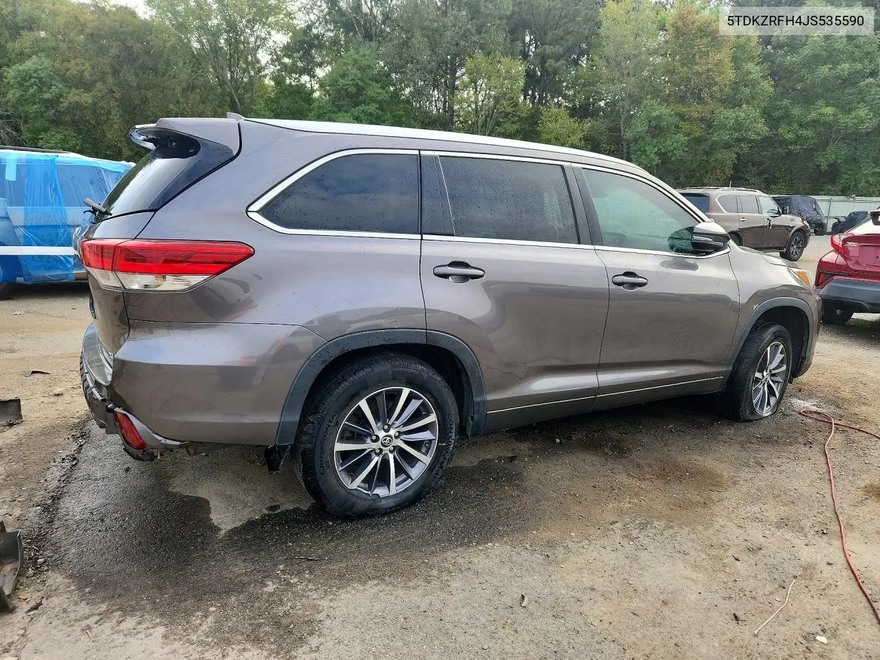 2018 TOYOTA HIGHLANDER VIN 5TDKZRFH4JS535590 — фото 3