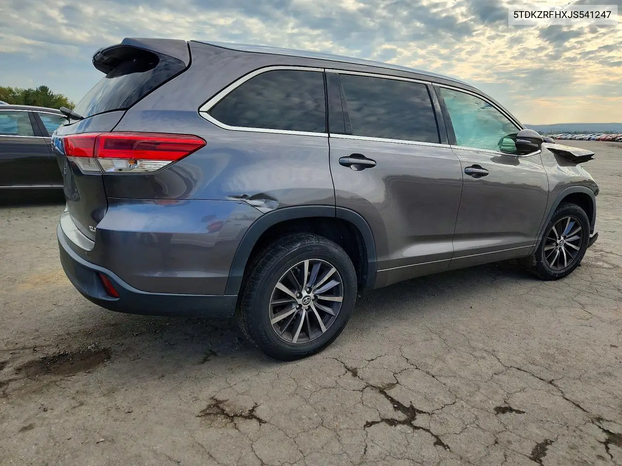 2018 TOYOTA HIGHLANDER VIN 5TDKZRFHXJS541247 — фото 3