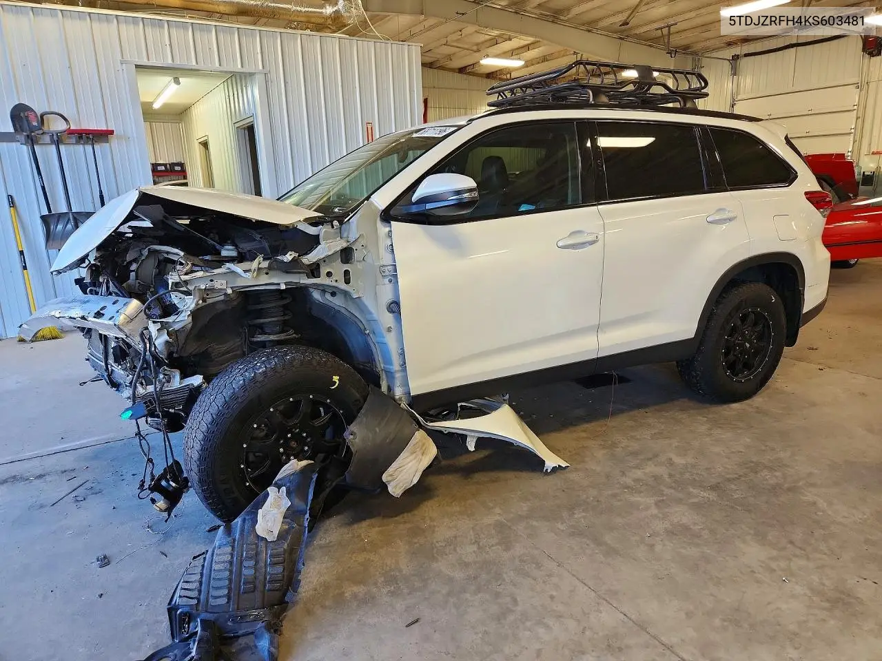TOYOTA HIGHLANDER 2019, VIN 5TDJZRFH4KS603481