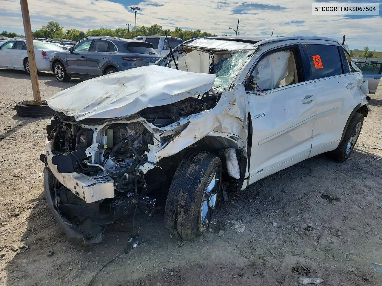 TOYOTA HIGHLANDER 2019, VIN 5TDDGRFH0KS067504