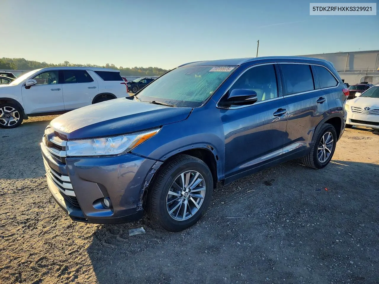 TOYOTA HIGHLANDER 2019, VIN 5TDKZRFHXKS329921