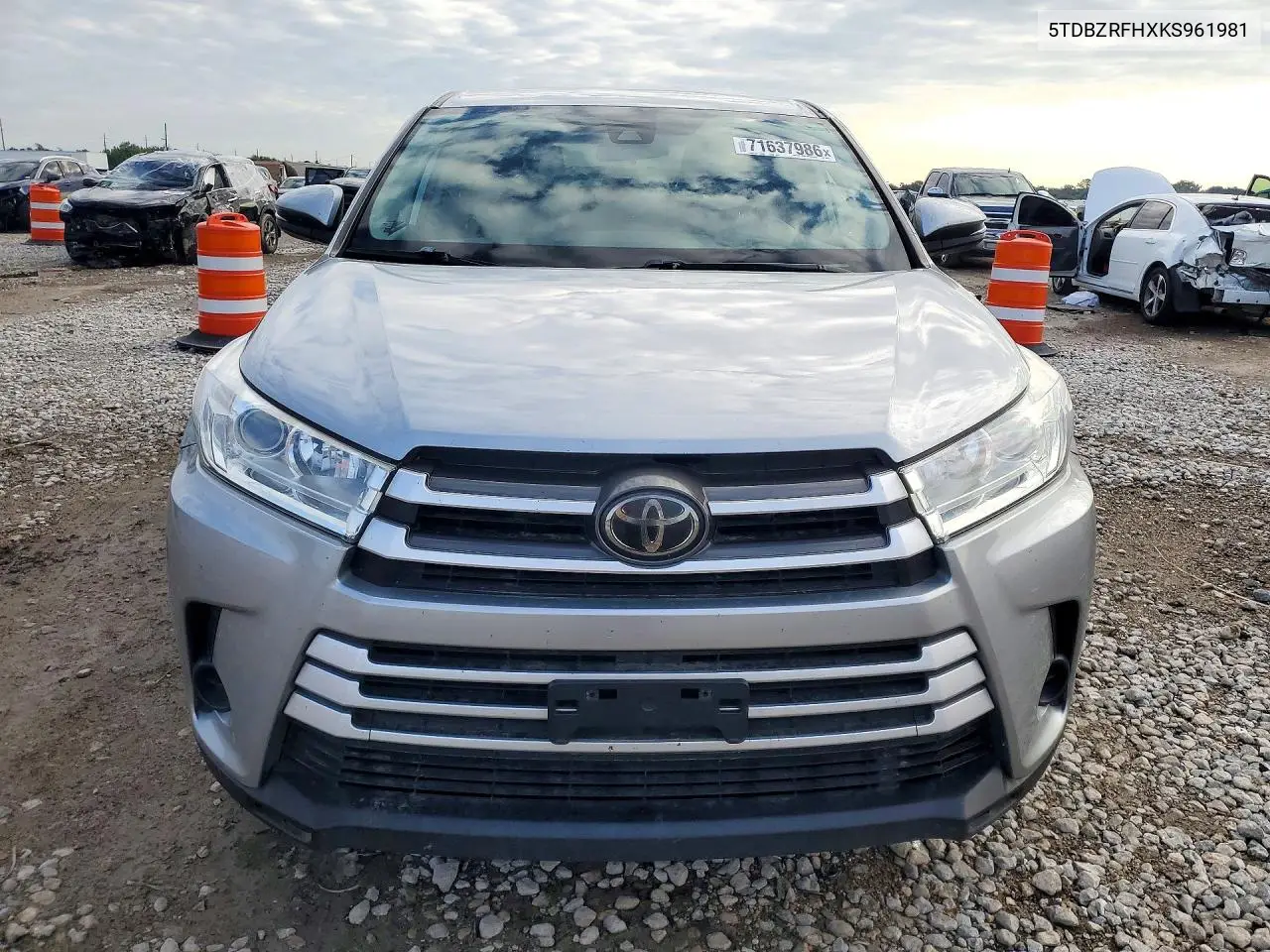 2019 TOYOTA HIGHLANDER VIN 5TDBZRFHXKS961981 — фото 5